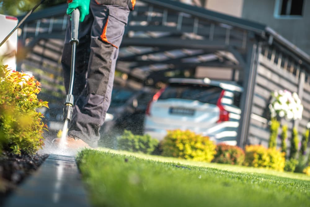 Pressure Washing Melbourne: Expert Cleaning Services by Zintra