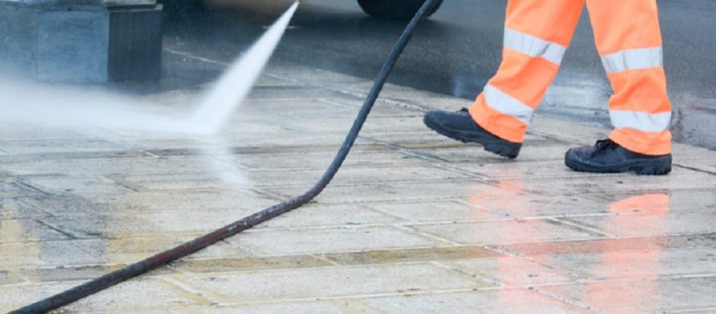 Professional high-pressure cleaning in Melbourne for car parks and outdoor spaces